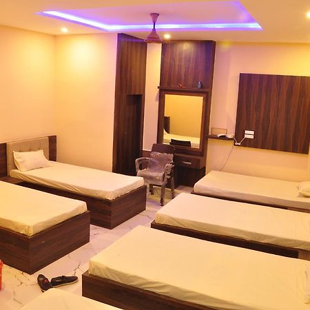 Hotel Golden Inn Balangir 外观 照片