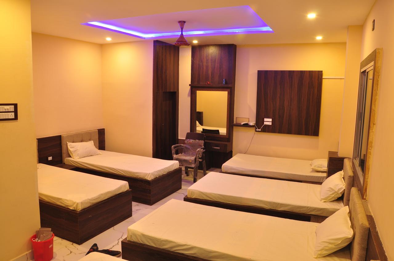 Hotel Golden Inn Balangir 外观 照片