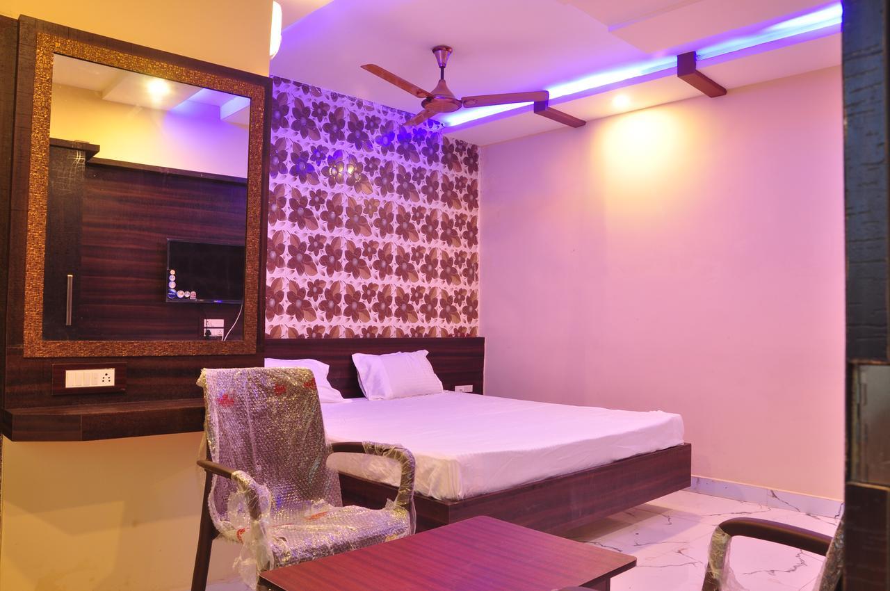 Hotel Golden Inn Balangir 外观 照片